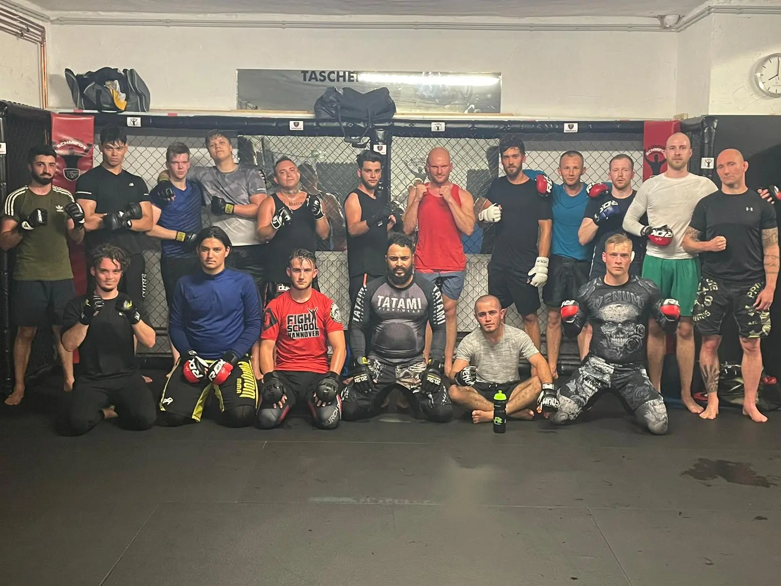 Eine meiner ersten MMA-Trainingsgruppen in Hannover.
